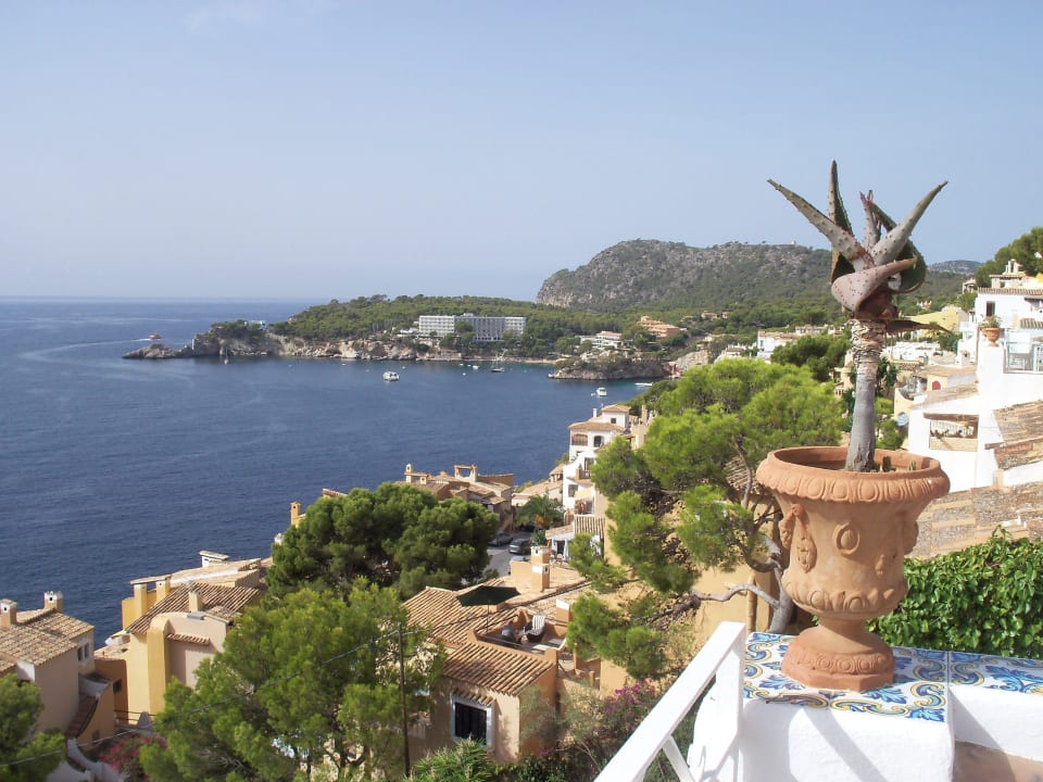 Blick von der Terrasse Hotel Aldea Cala Fornells 2