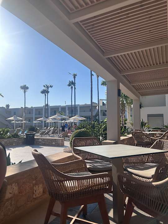 Außenansicht Apollon Hotel