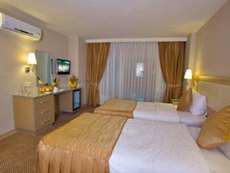 Double Room Hotel Grand Emin
