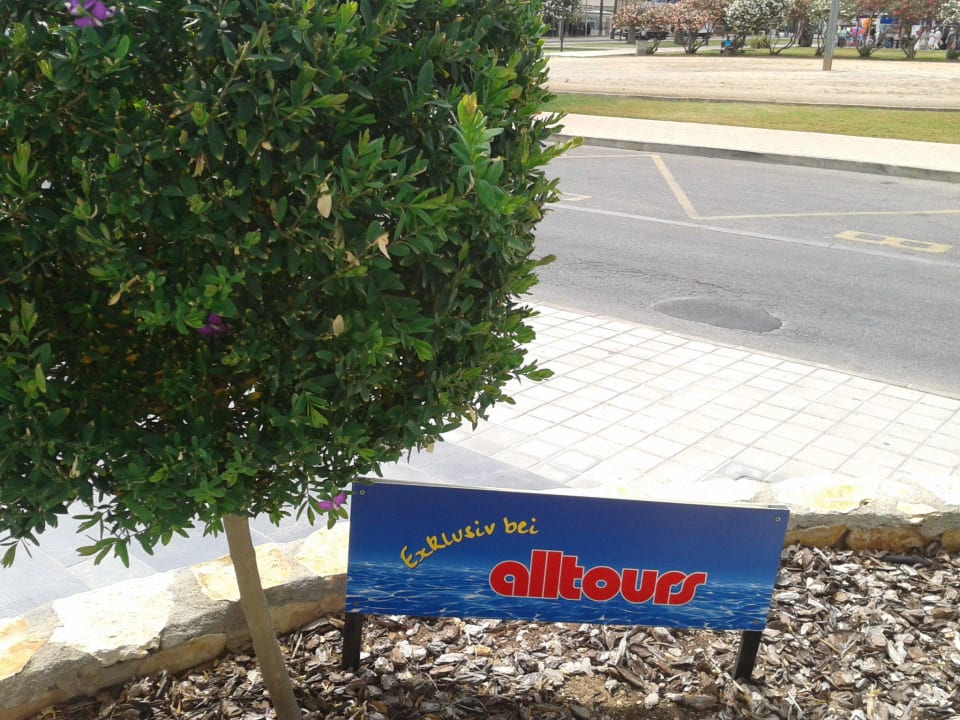 Der Eingangsbereich allsun Hotel Bahia del Este