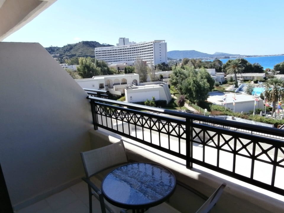 Widok z pokoju Sol Cosmopolitan Rhodes