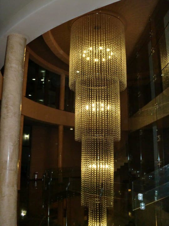 Beleuchtung neben den Aufzügen SH Dolce Vita