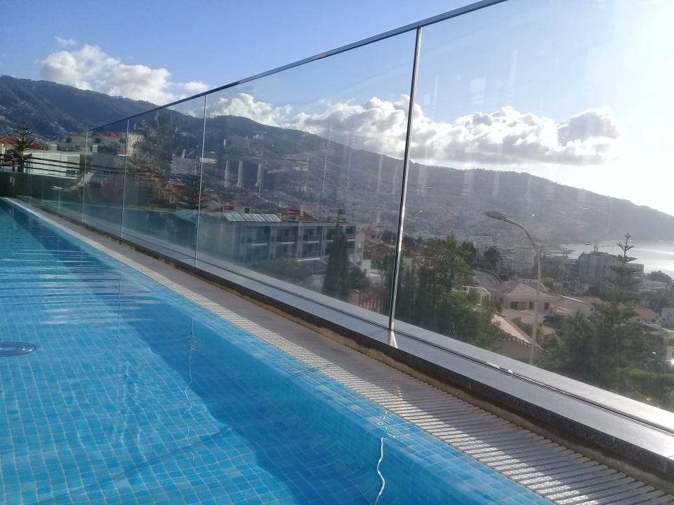 Pool Hotel Madeira Panoramico