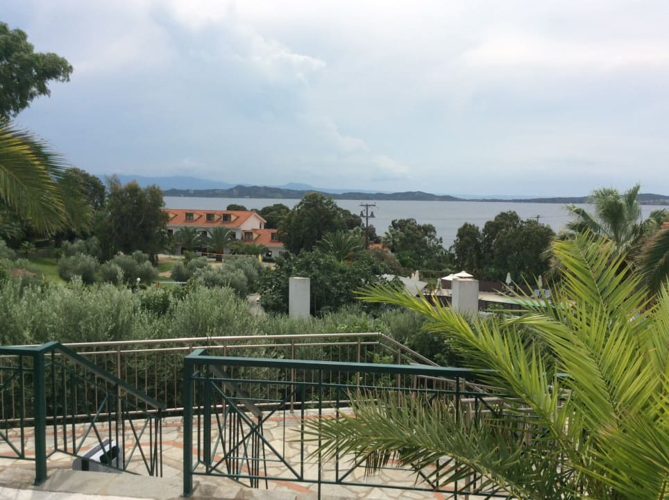 Ausblick Aristoteles Holiday Resort & Spa