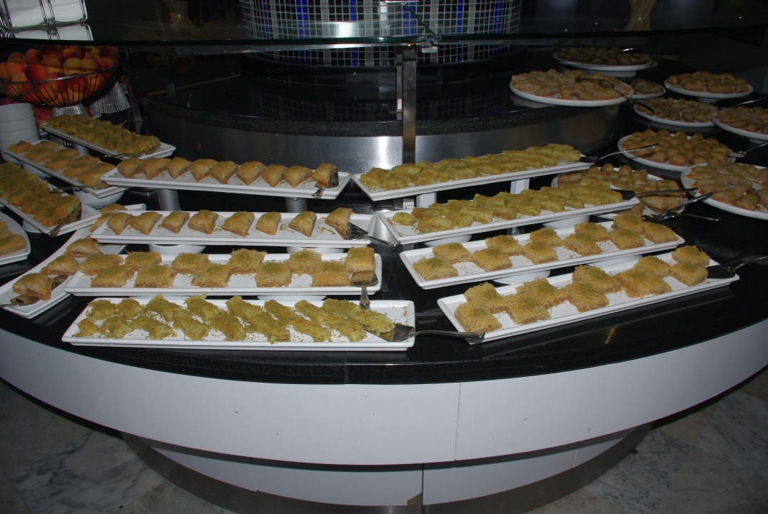 Dessert Sultan of Dreams Hotel & Spa