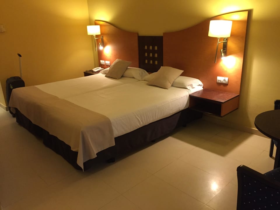 Zimmer LIVVO Costa Taurito