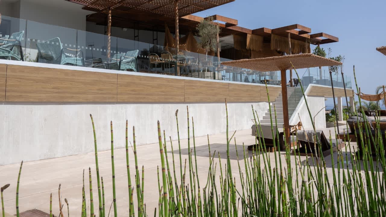 Außenansicht Cavo Zoe Seaside Hotel