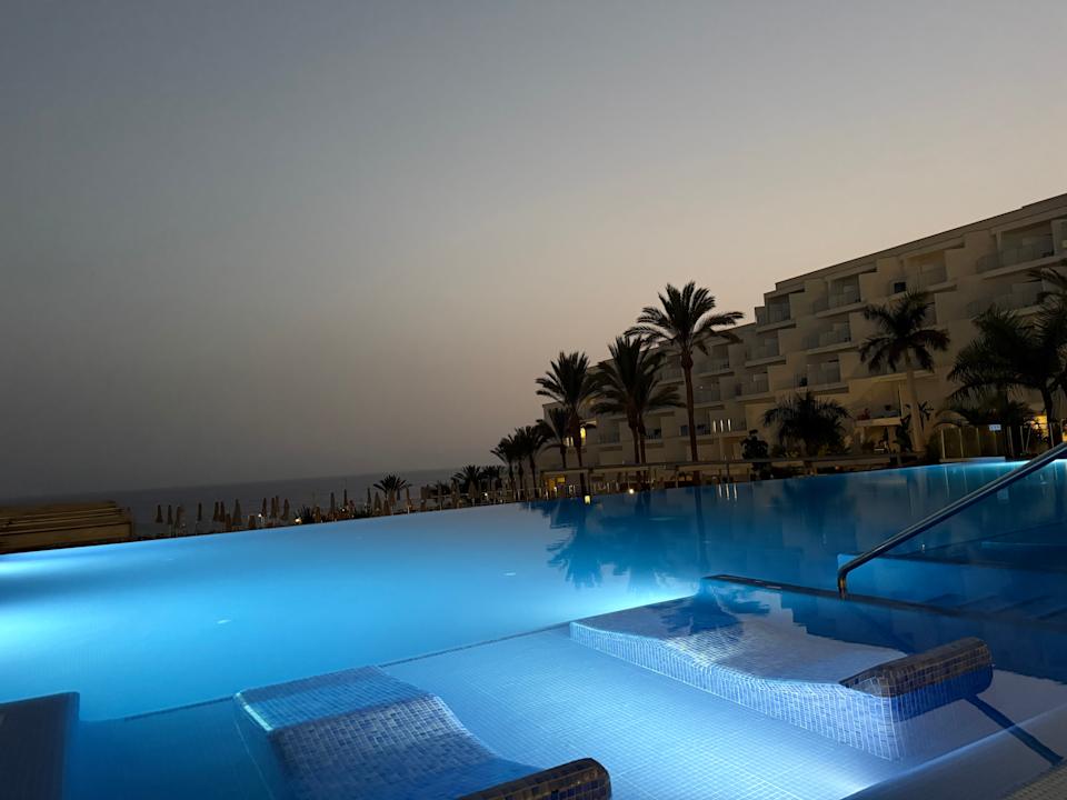 Pool Hotel Riu Buenavista