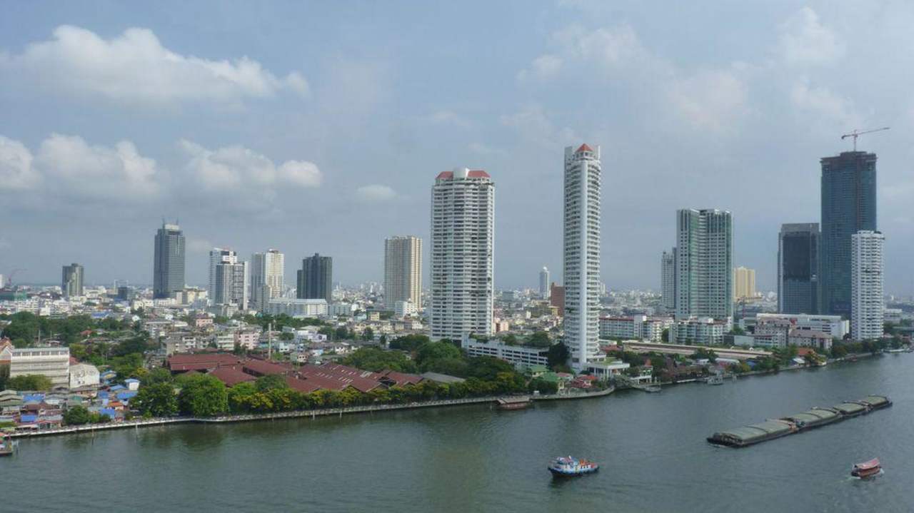 Blick aus dem 16. Stockwerk Chatrium Hotel Riverside Bangkok