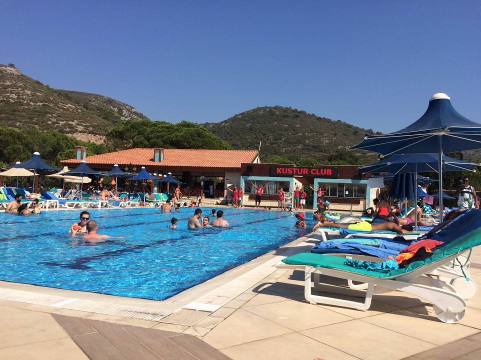 Pool Kustur Club Holiday Village