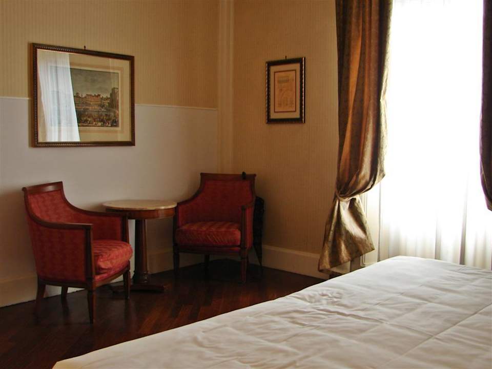 Sitzmöglichkeit NH Firenze Anglo American