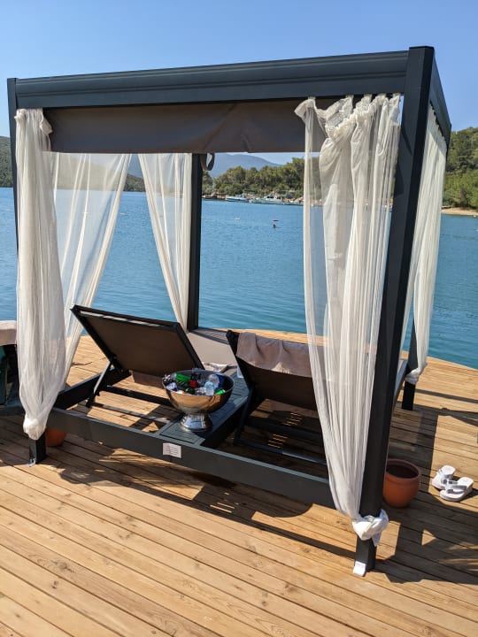 Strand Green Bay Resort & Spa