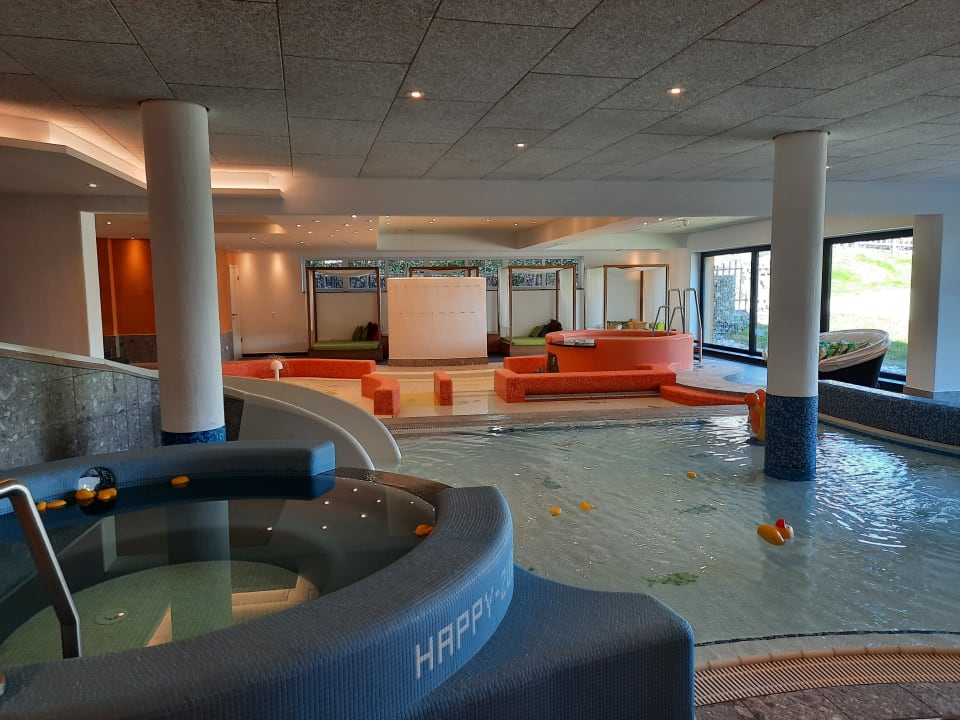 Pool Familotel Allgäuer Berghof