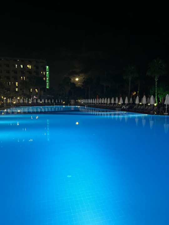 Pool VONRESORT Golden Coast