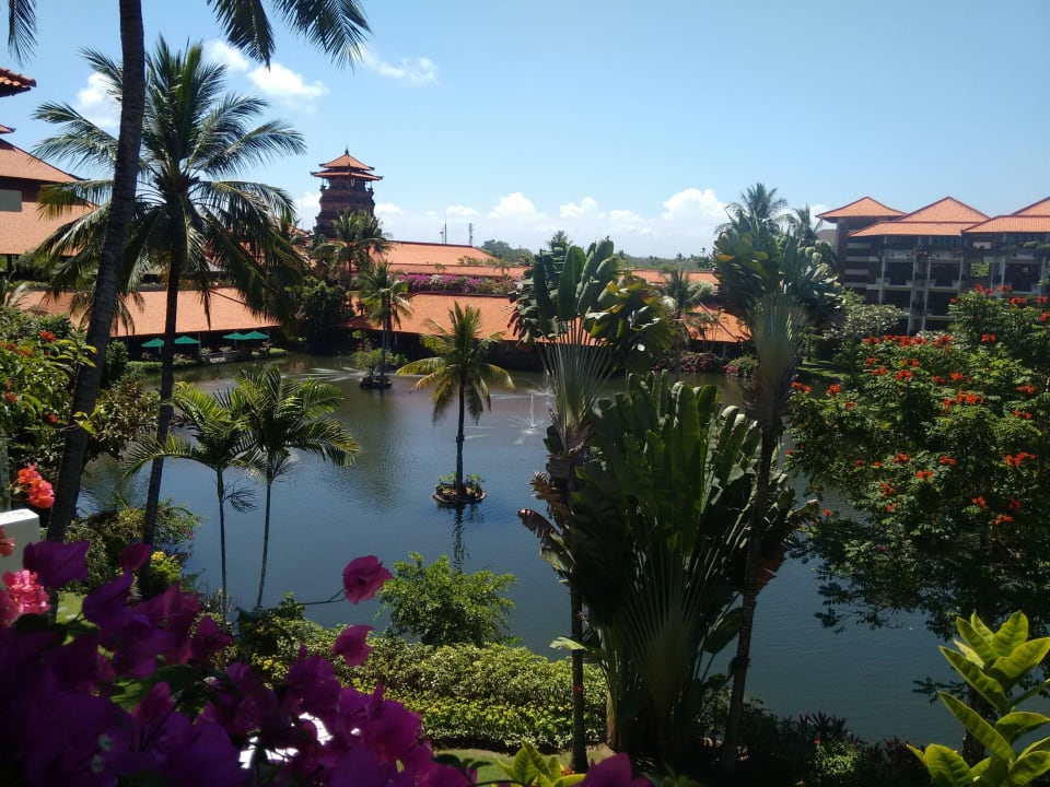Teich Ayodya Resort Bali