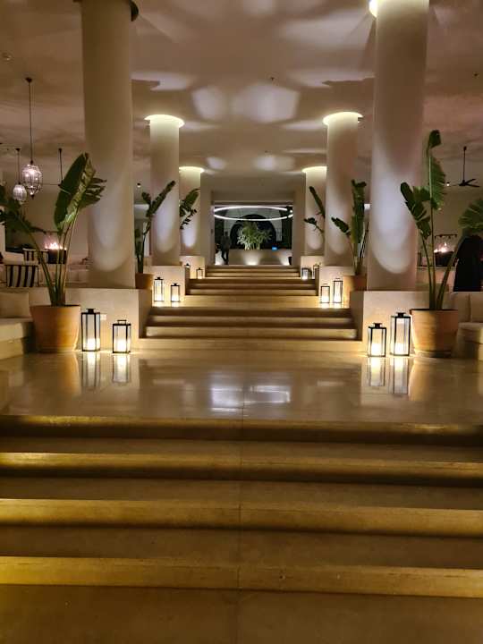 Lobby Serry Beach Resort