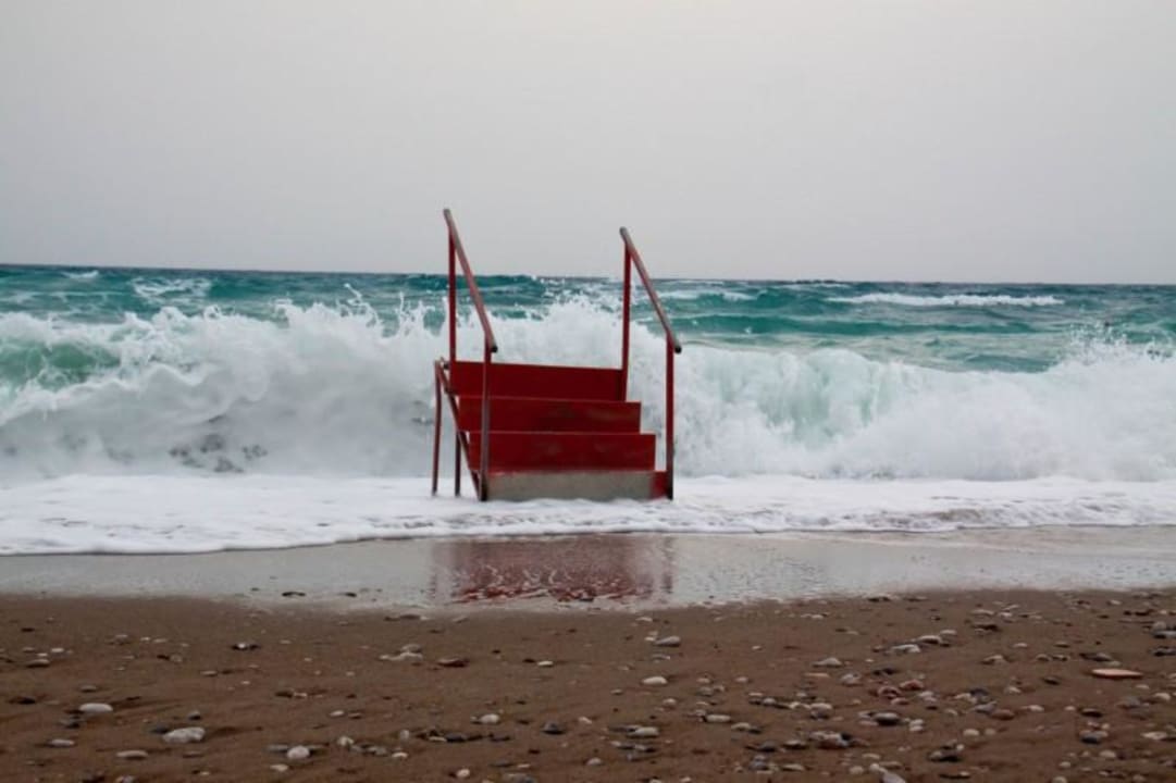 Anleger bei Sturm Hotel Calypso Beach