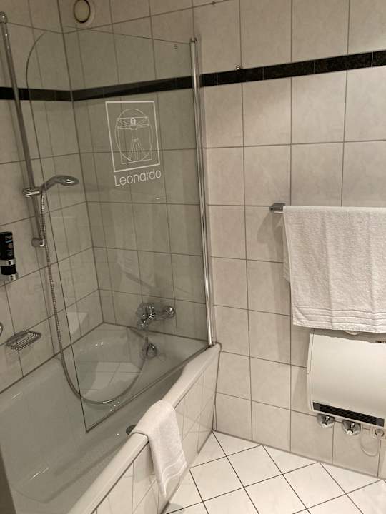 Zimmer Leonardo Hotel Köln Bonn Airport