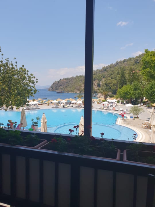 Pool Hillside Beach Club