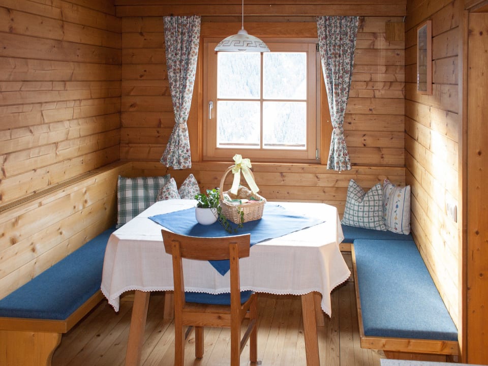 Essecke in FEWO Almblick Bauernhof Elsenhof