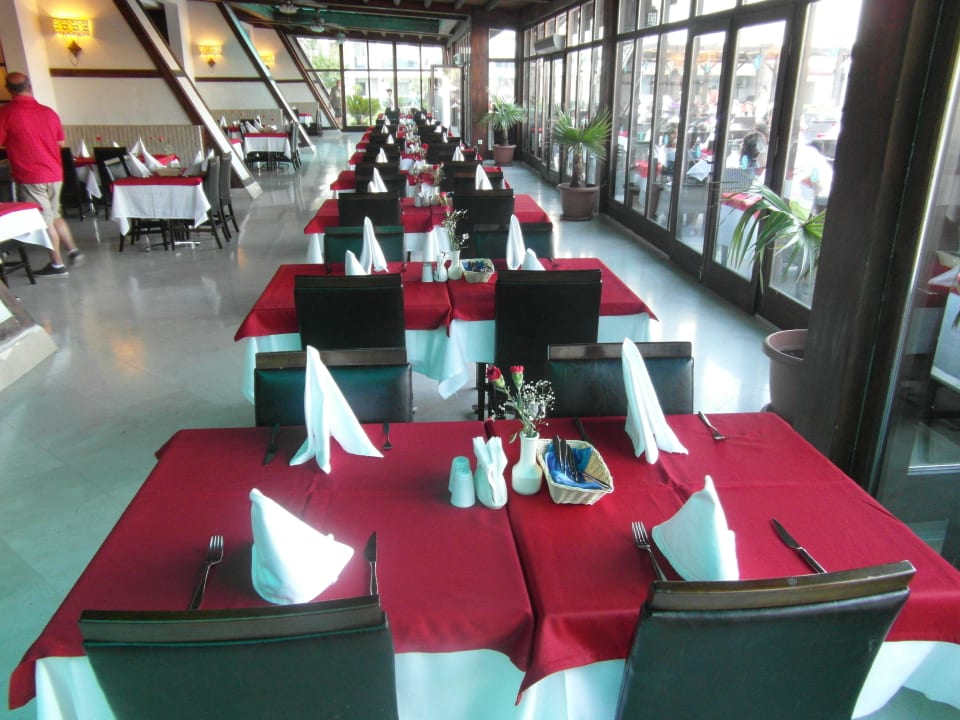 Tischdeko im Restaurant Türkischer Abend Hotel Sultan of Side