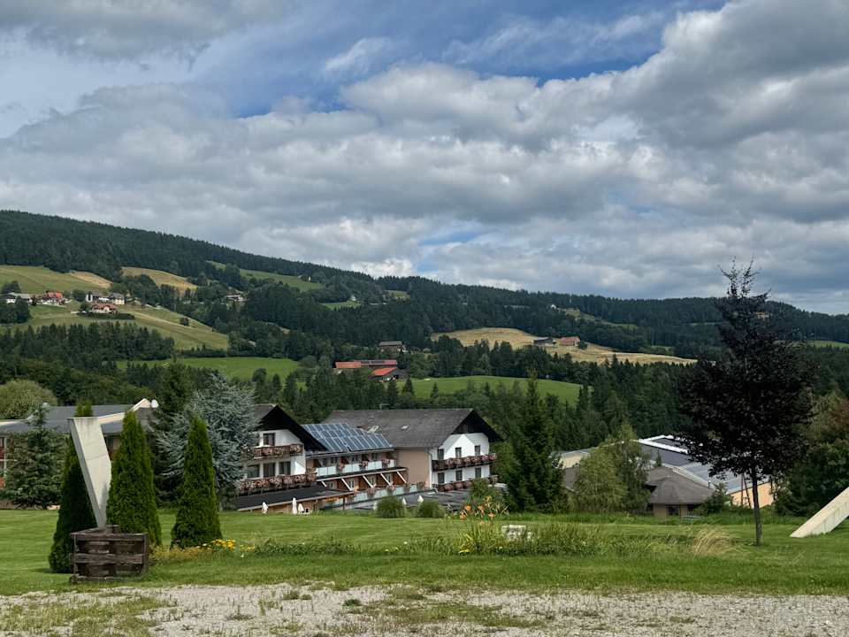 Außenansicht Der Trattner - Hotel Trattnerhof & Hotel Schöcklblick