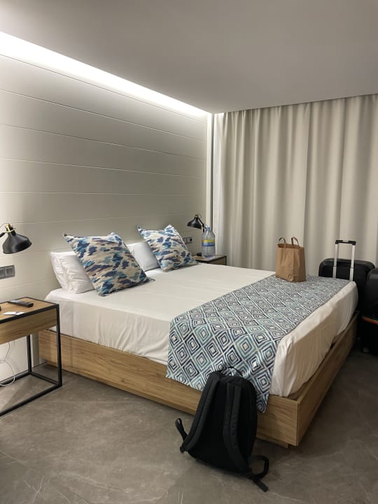 Zimmer BAHÍA SUITES CAMP DE MAR