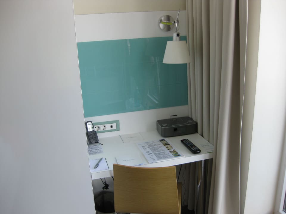 Radio,Telefon im Zimmer 411 Strandgut Resort