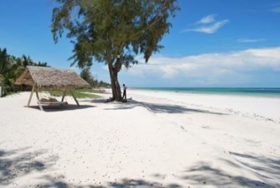 Strand Hotel Karibuni Rafiki Beach Resort