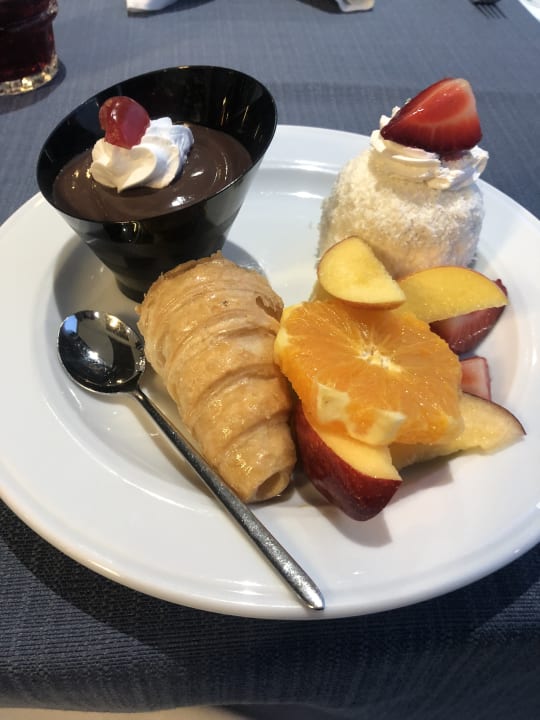 Gastro Blue Dream Palace