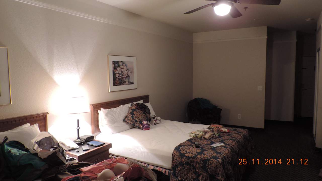 Wohnbereich Hotel Charter Inn & Suites