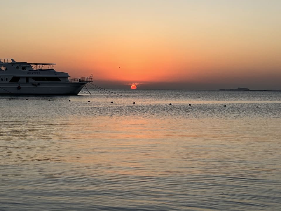 Strand Eagles Paradise Abu Soma