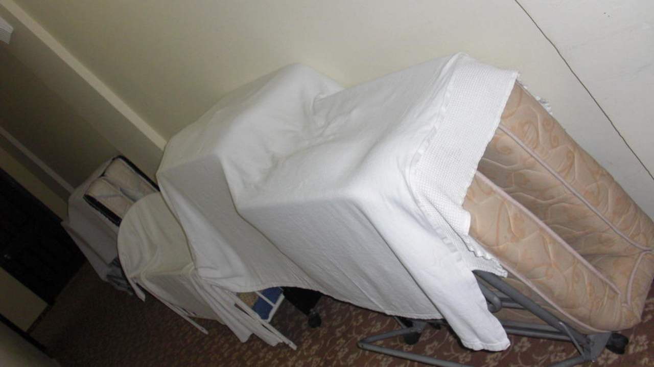 Zusatzbetten Gang-Fluchtweg Hotel Aslan City Kleopatra