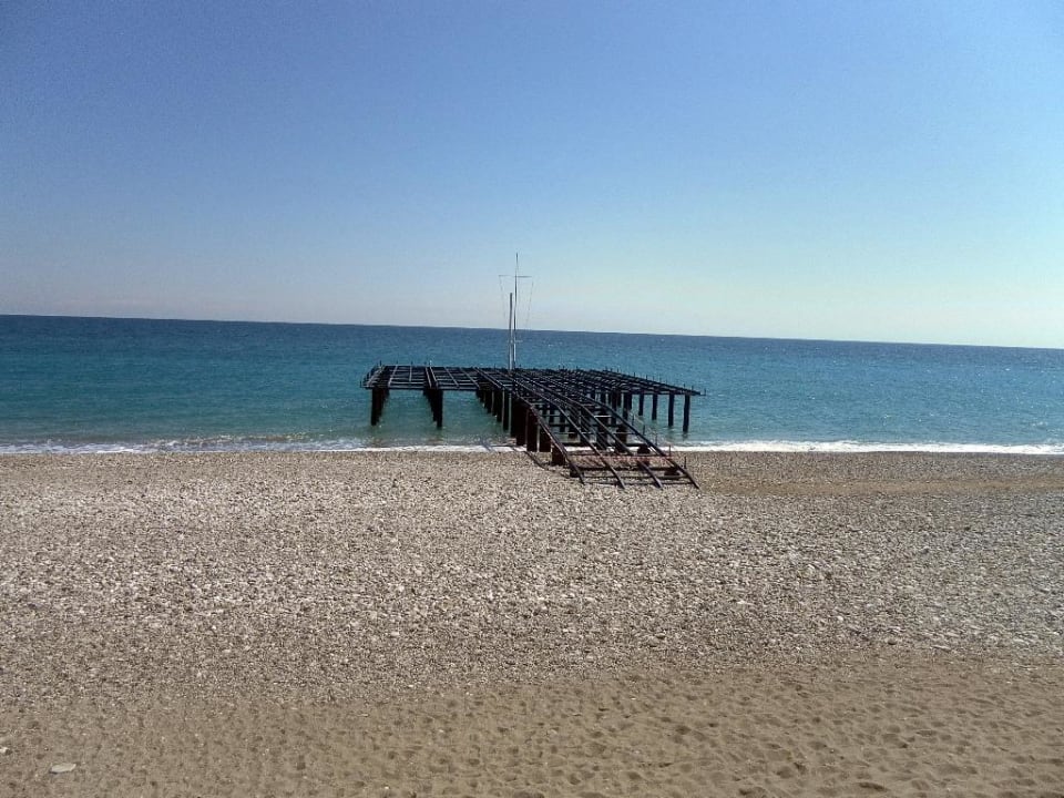 Пирс Limak Limra Hotel & Resort