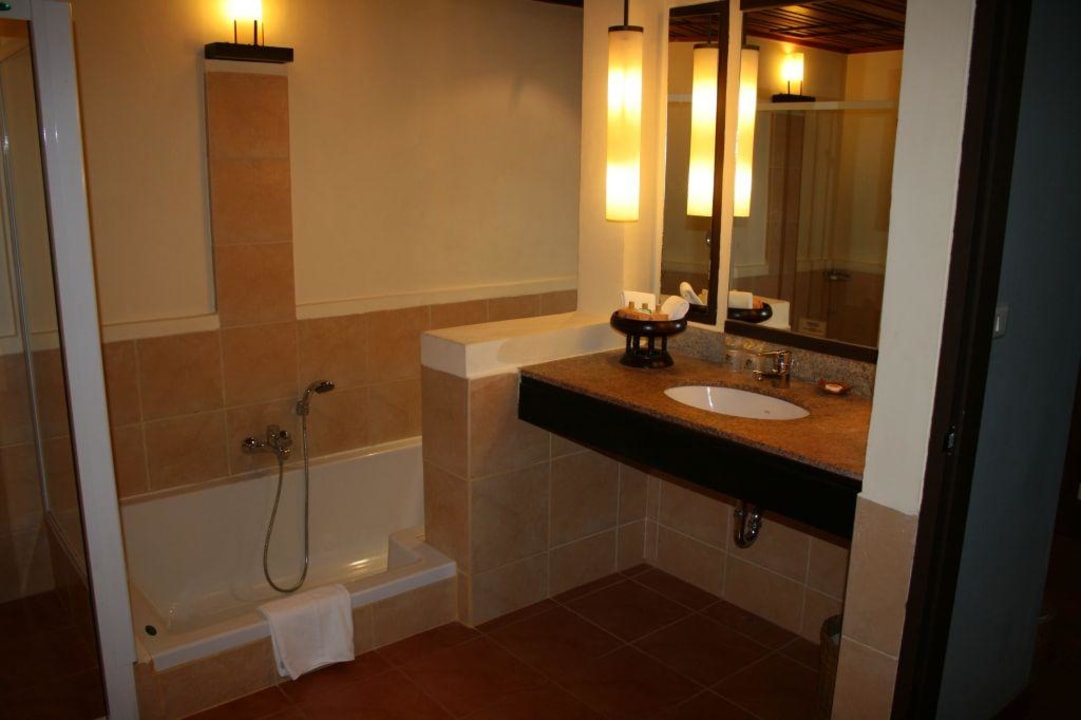 großer Waschtisch Khao Lak Merlin Resort