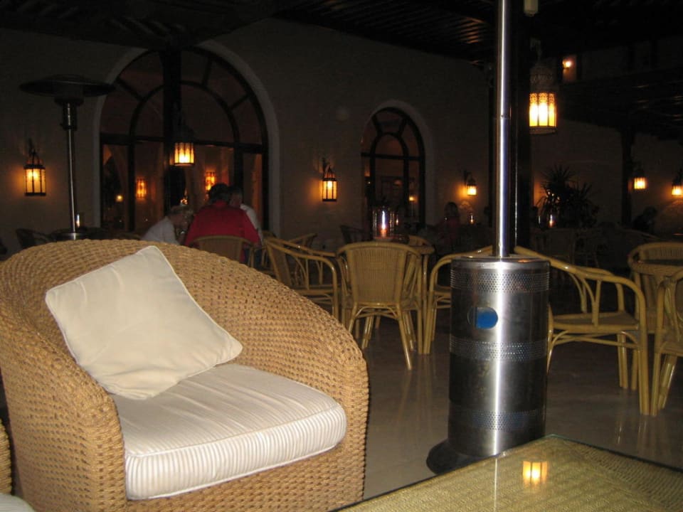 Außenterrasse Hotel JAZ Makadi Star & Spa
