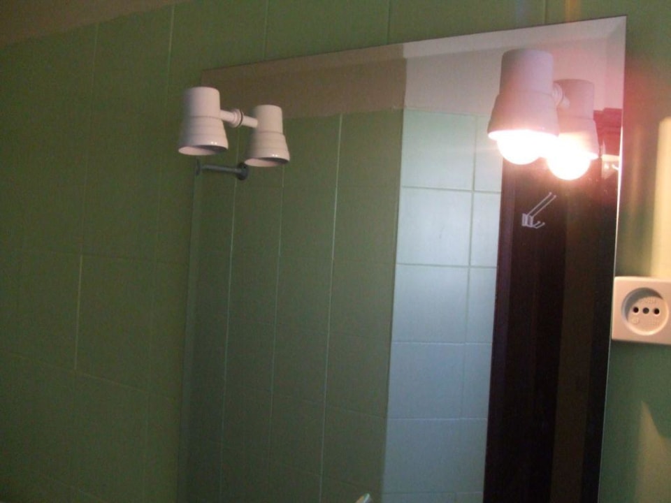 Eine Lampe ist doch genug Hotel Quinta do Paraiso