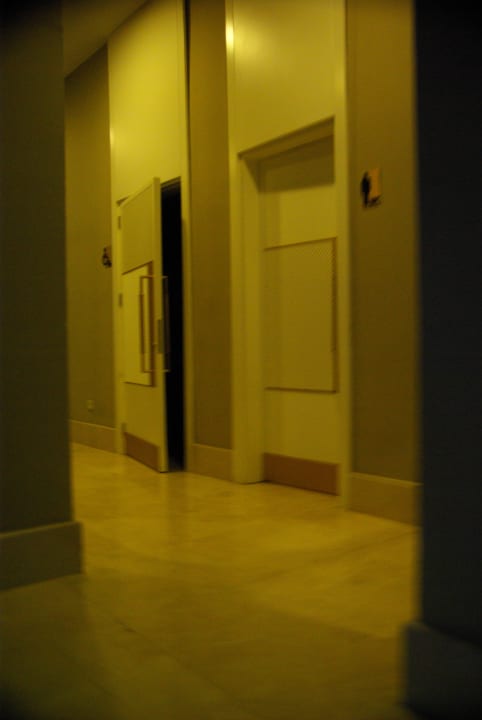 Sonstiges Well Palace Side