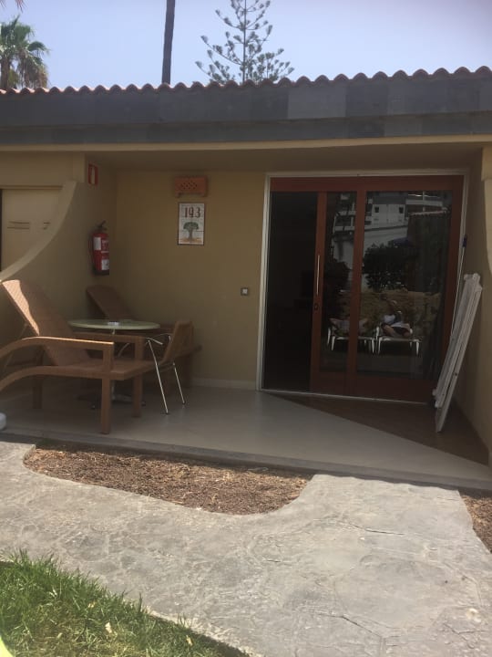 Zimmer HL Miraflor Suites Hotel