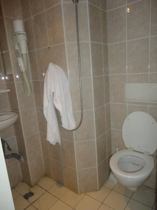 Bad!? Cordial Hotel & Bar City Centre