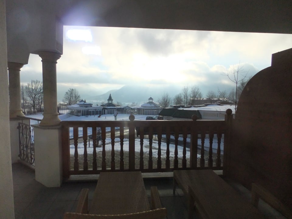 Bick nach draußen beim Wetterumschlag Wohlfühlresort Peternhof