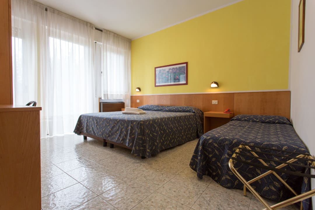 Zimmer Hotel Benacus