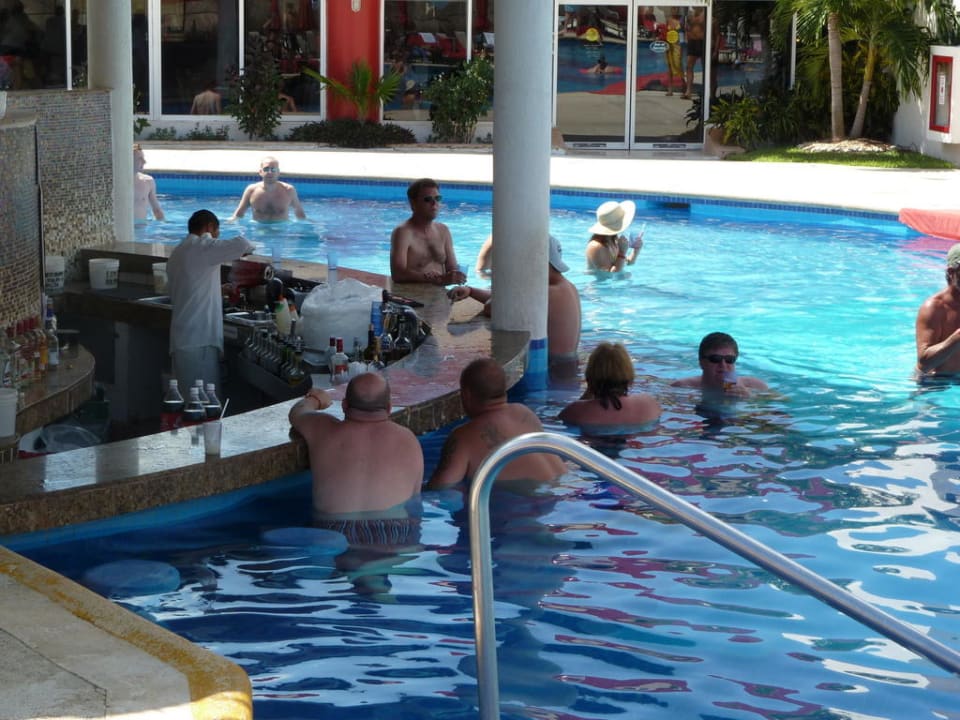 Sexy Pool Temptation Cancun Resort - Adults only