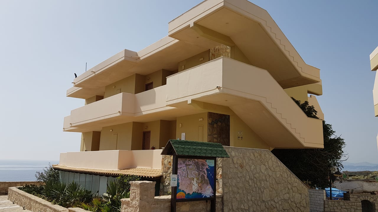 Außenansicht Hotel Kalithea Horizon Royal