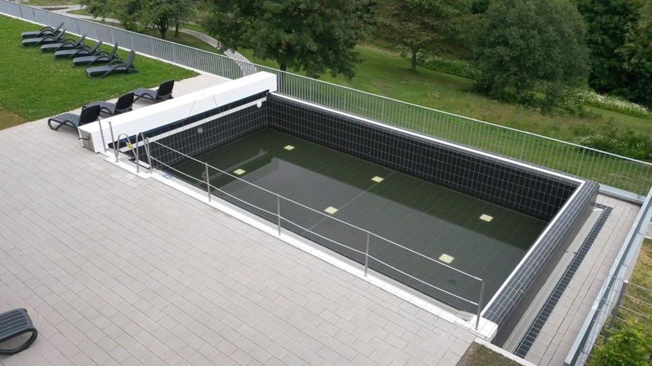 Außenpool Oversum Vital Resort Winterberg
