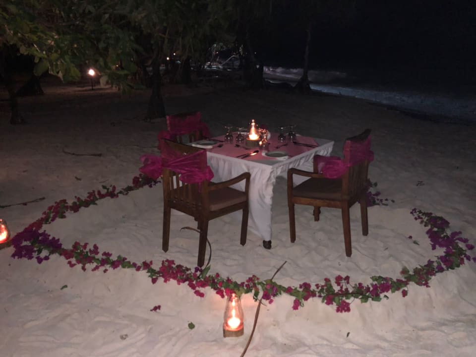 Gastro Neptune Pwani Beach Resort & Spa