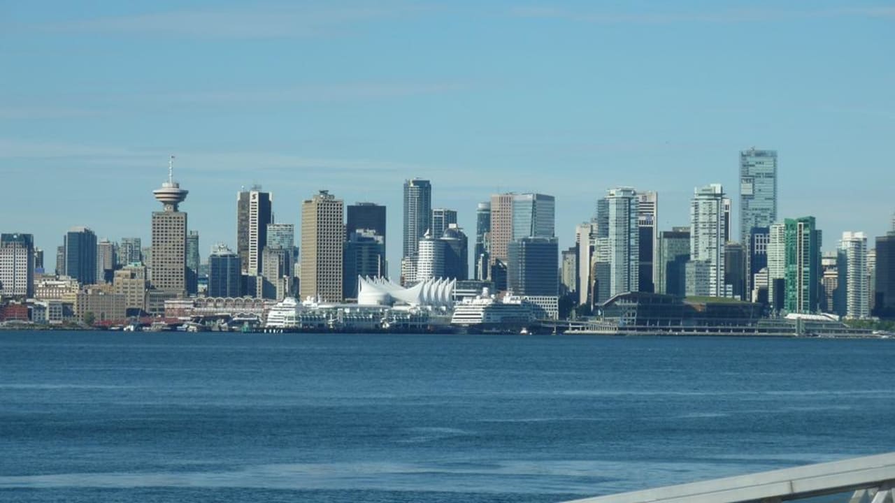 Blick auf Vancouver vom Hotel aus Pinnacle Hotel at the Pier