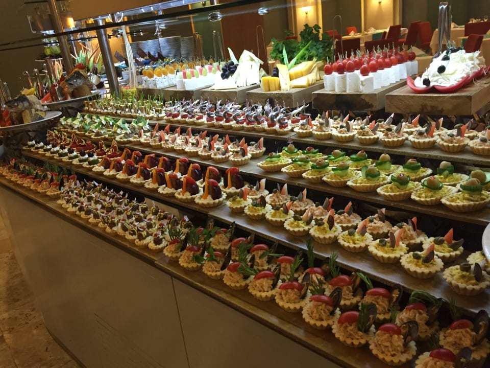 Abendessen Häppchen Sherwood Dreams Resort