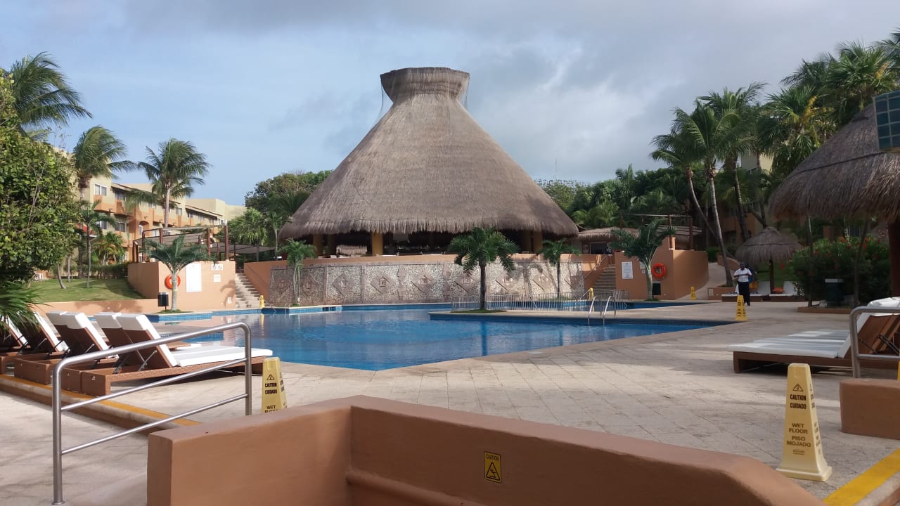 Pool Viva Azteca by Wyndham - All Inclusive Resort