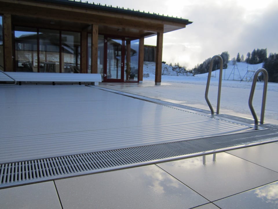 Beheizter Aussenpool Hotel DER HECHL